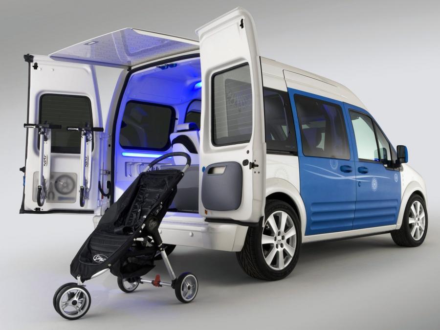  Ford Transit Connect Family One Concept 2009 года  (фото 39 из 39)